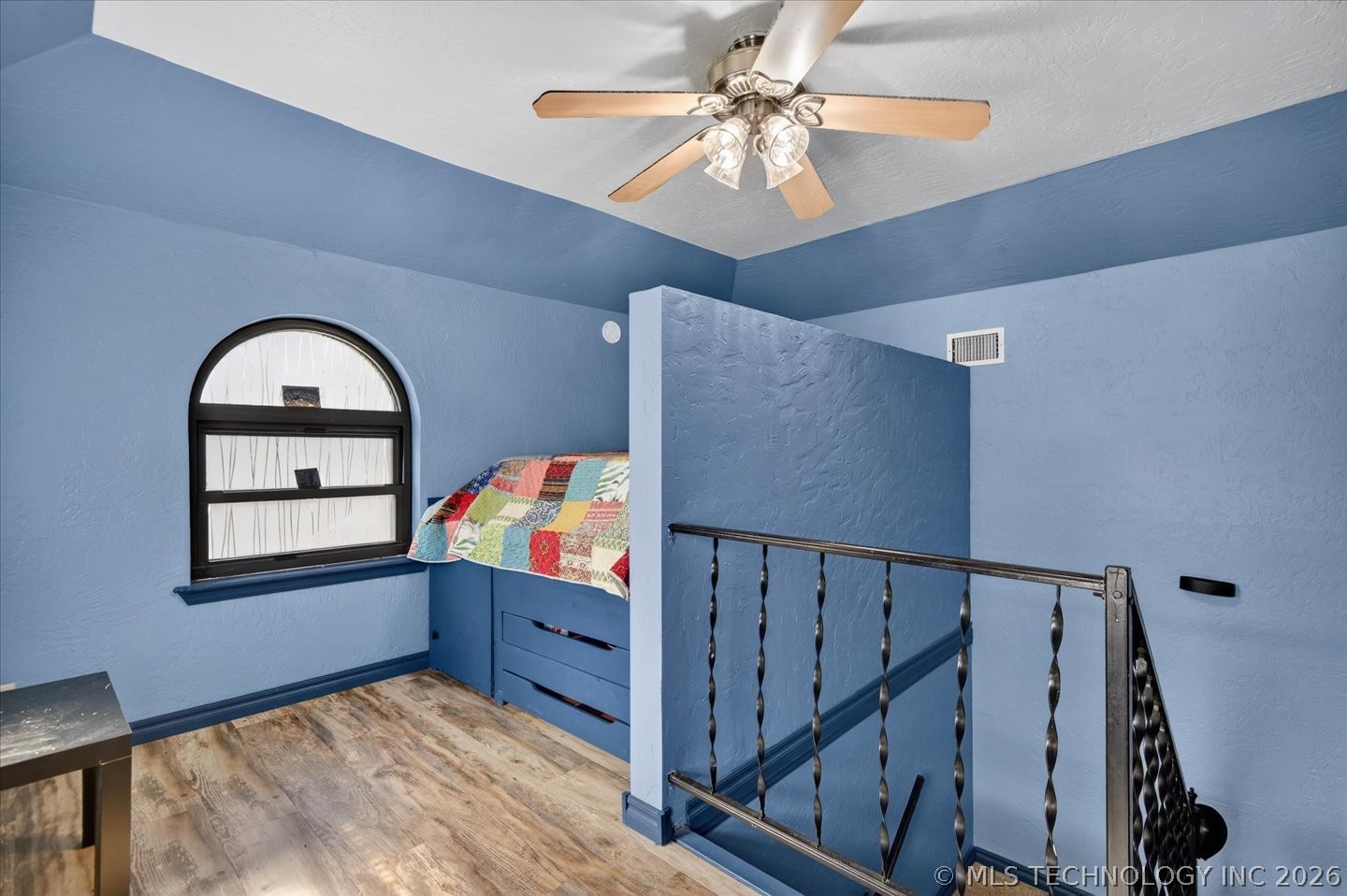 725 Kenwood Drive Property Photo 35