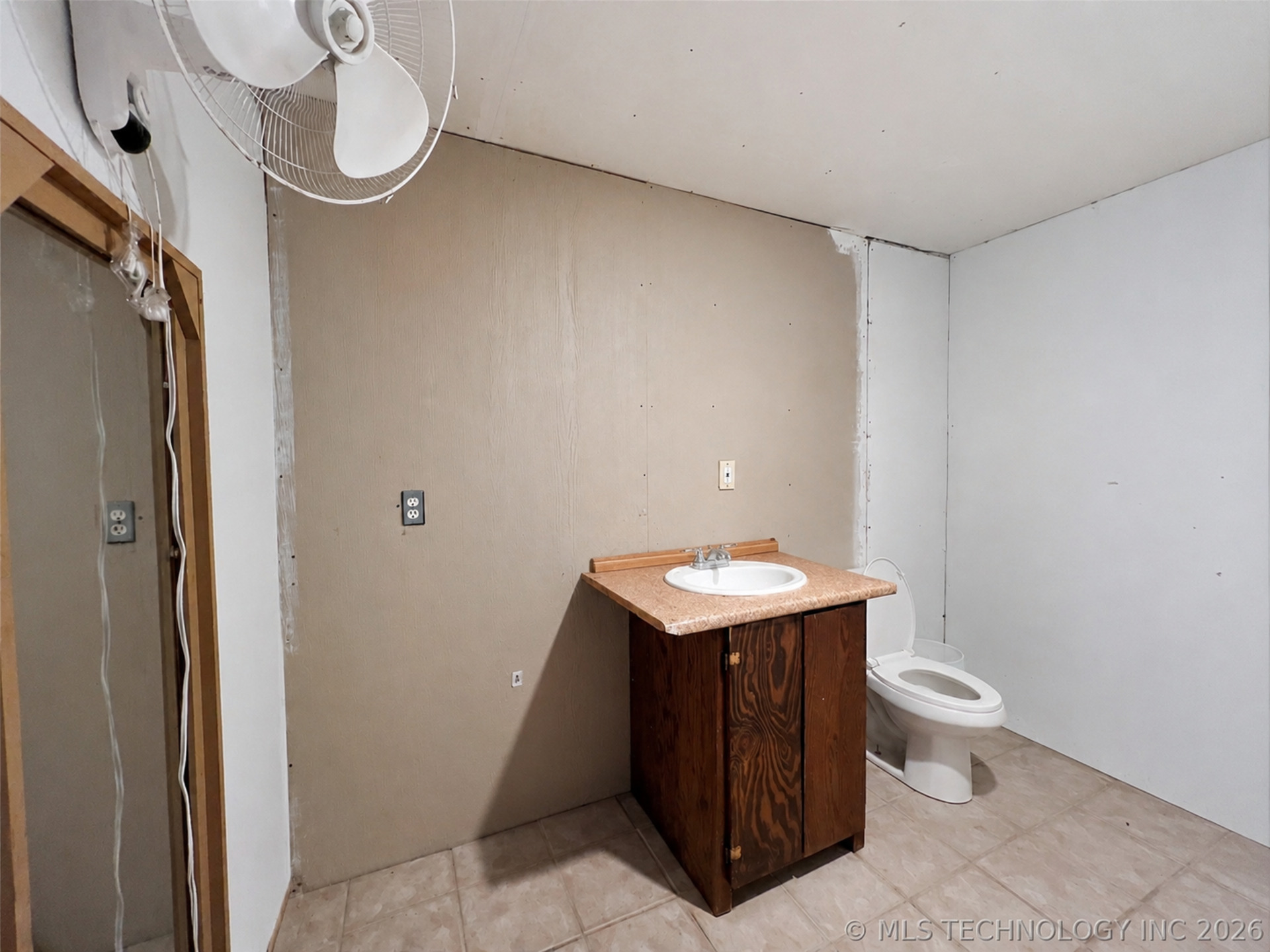 5268 N 377 Highway Property Photo 28