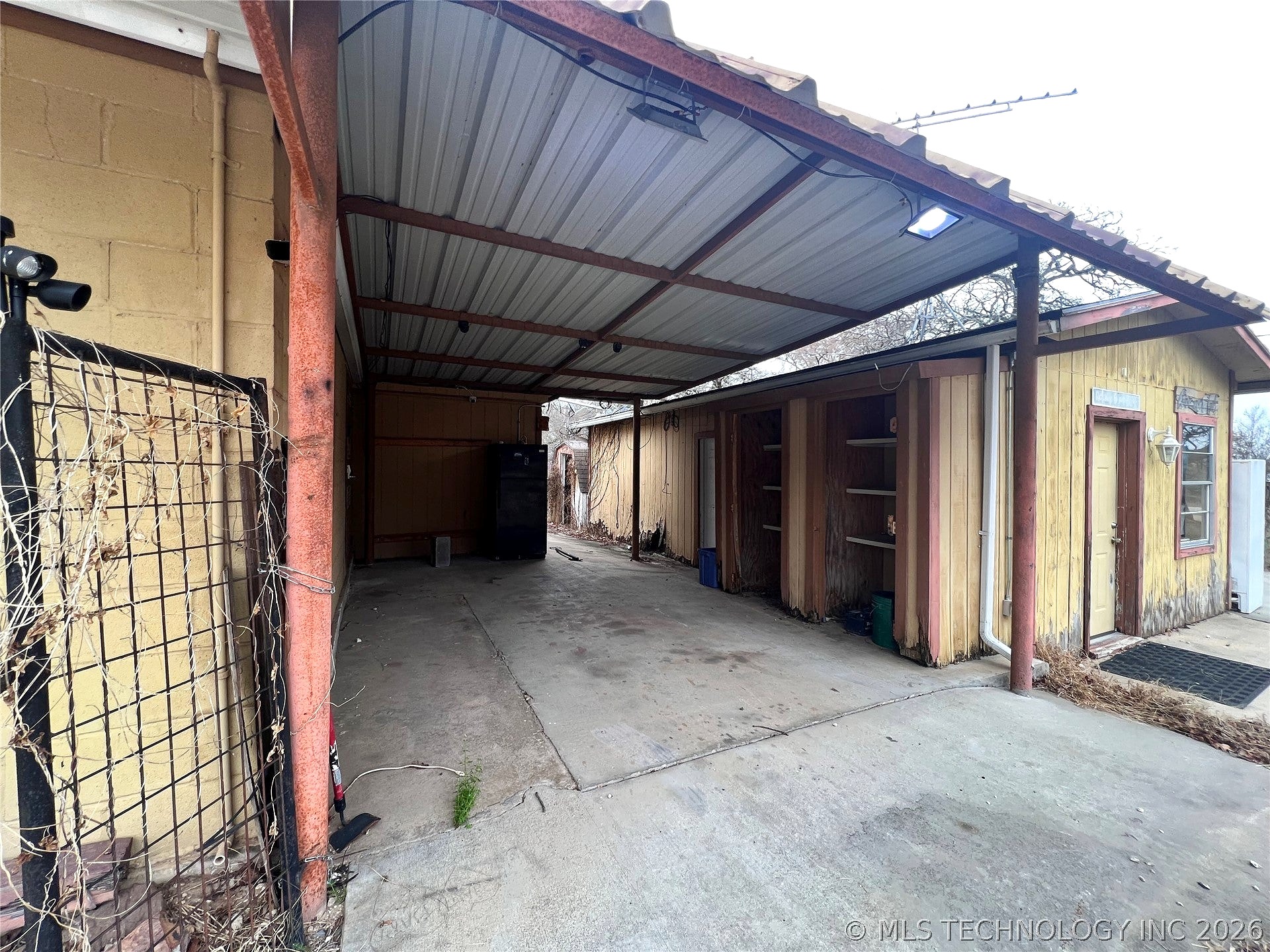 5268 N 377 Highway Property Photo 29