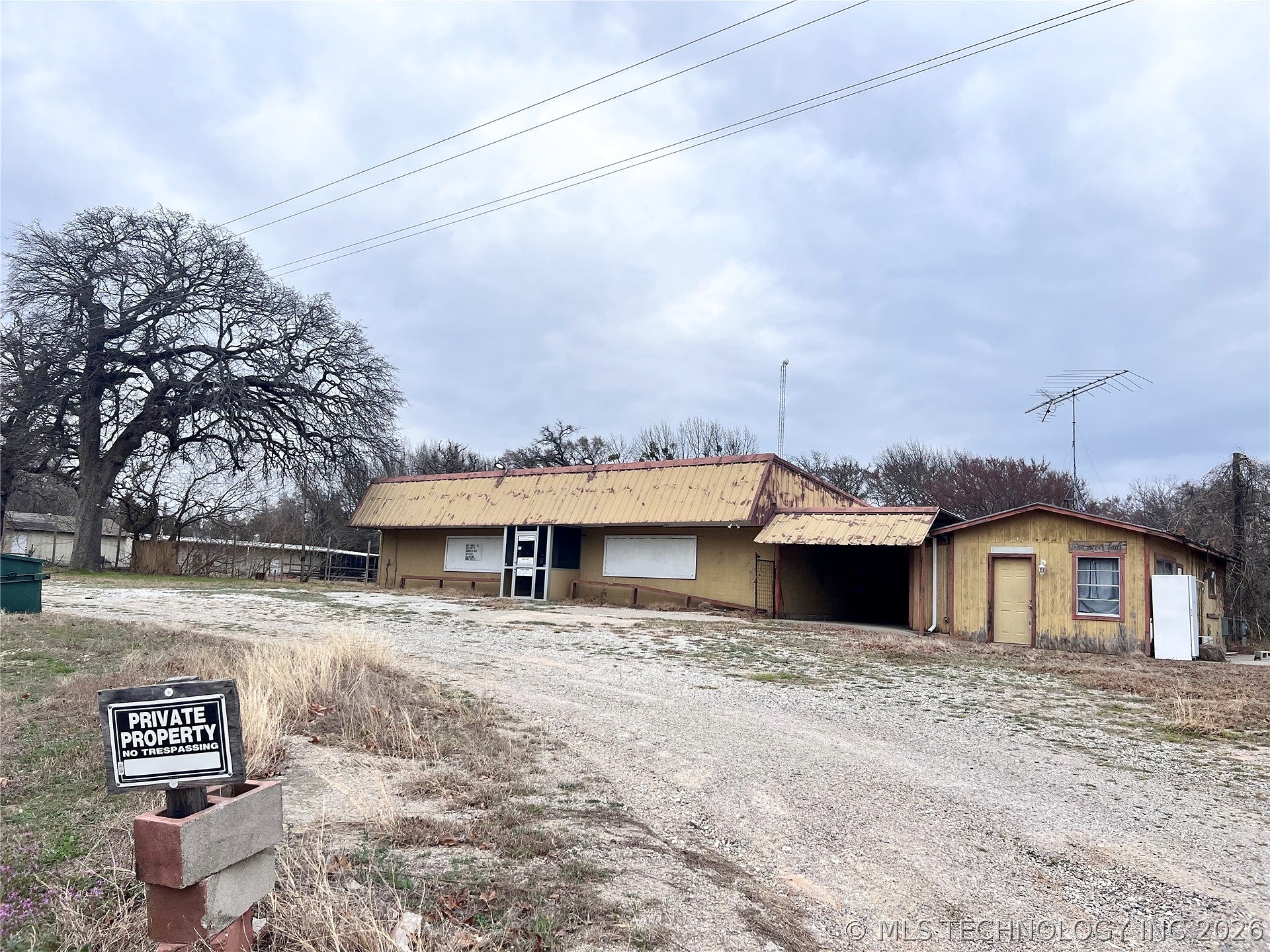 5268 N 377 Highway Property Photo 34