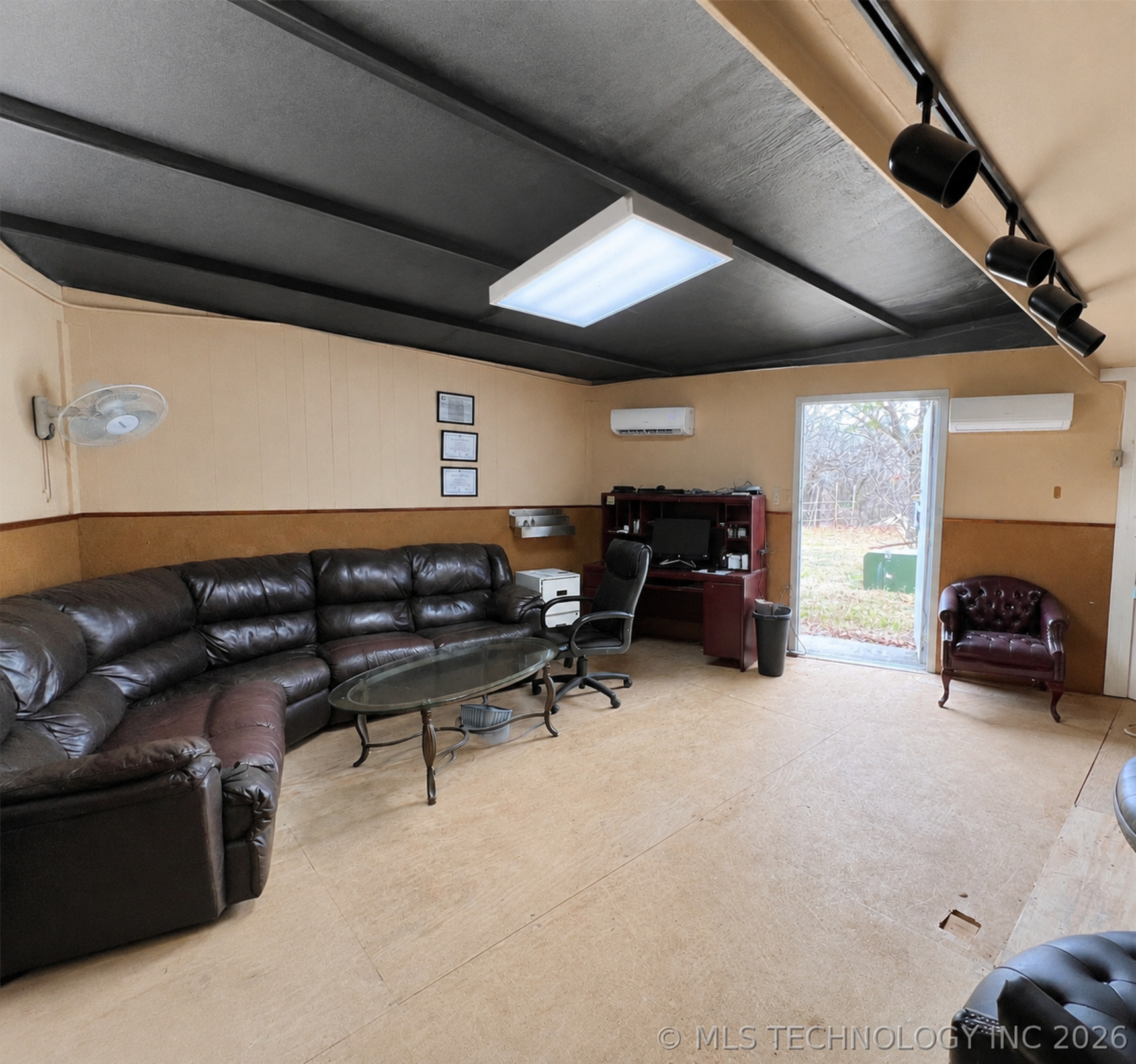 5268 N 377 Highway Property Photo 55