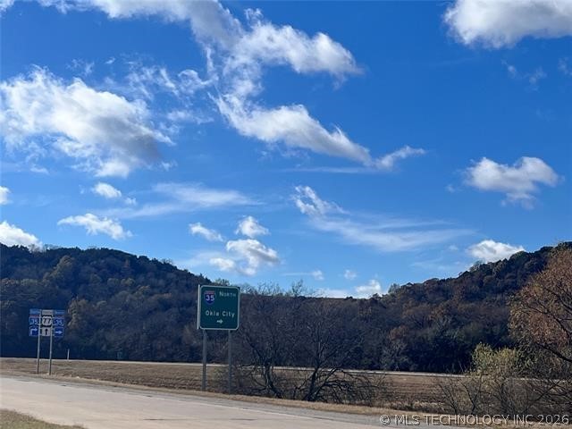 3684 Us Hwy 77 Property Photo 5