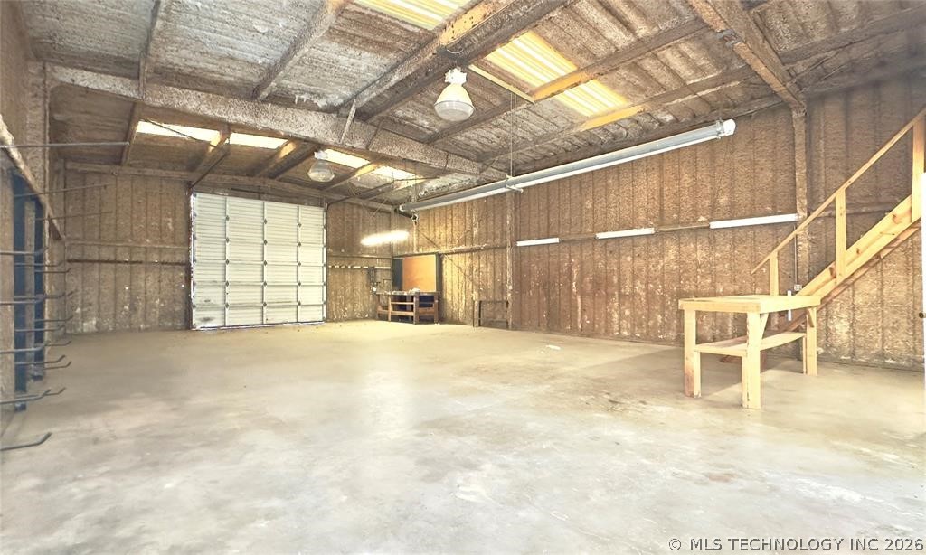 315 W Moses Property Photo 8