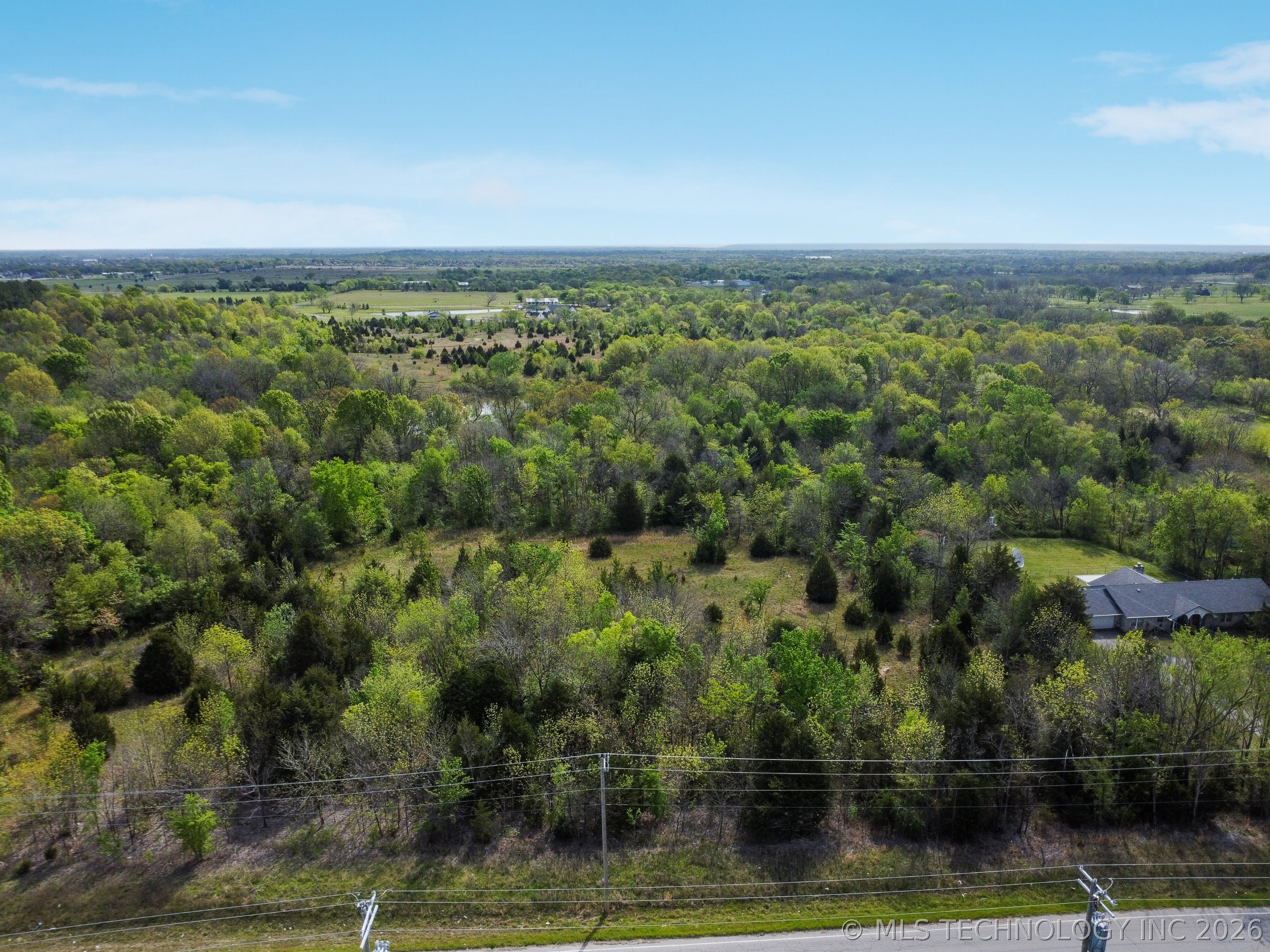 S Peoria Avenue Property Photo 15