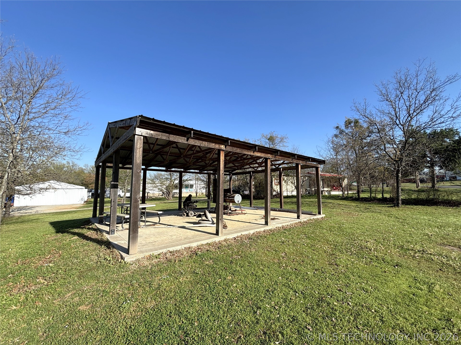 45 4285 Property Photo 5