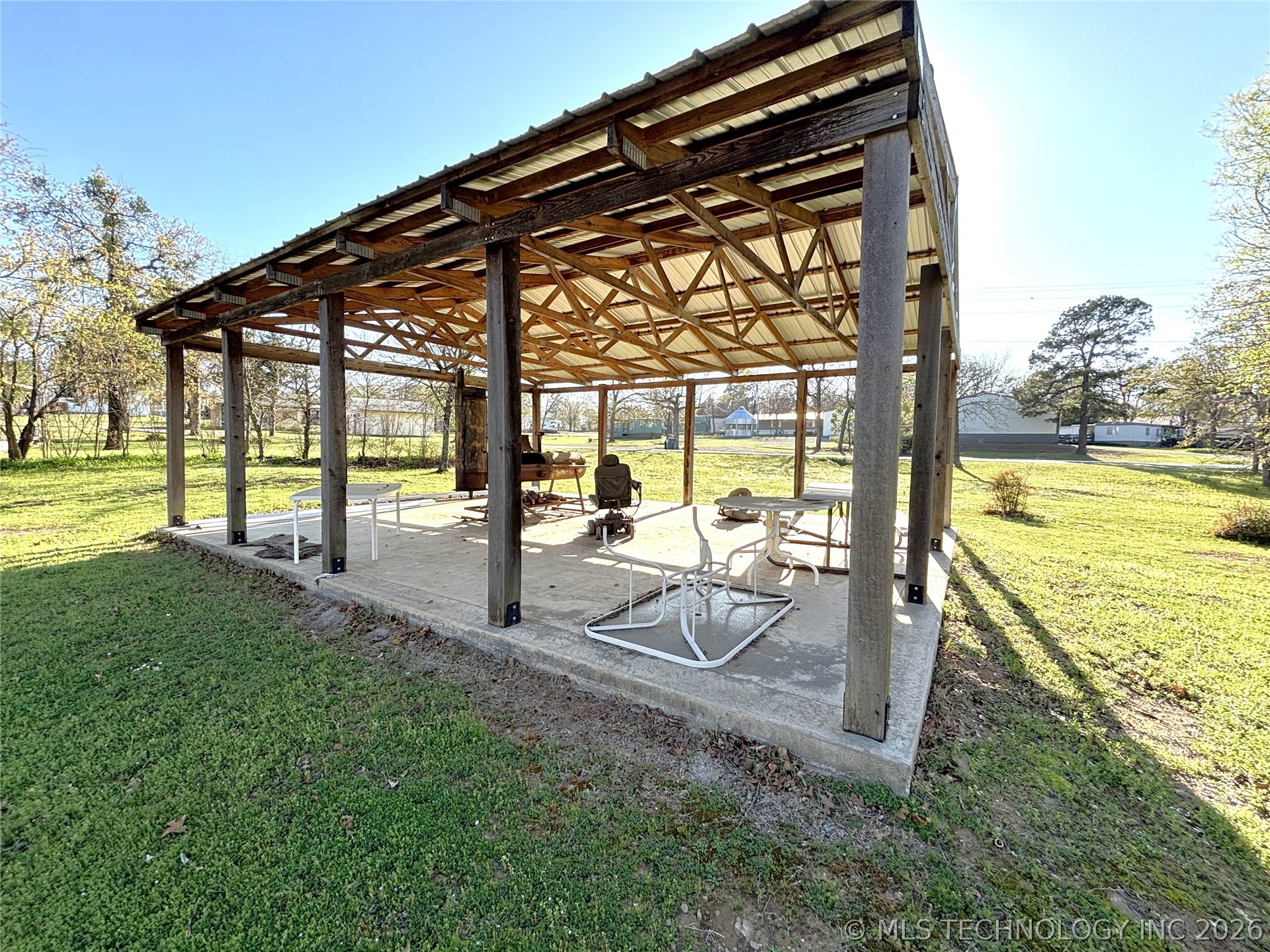 45 4285 Property Photo 6