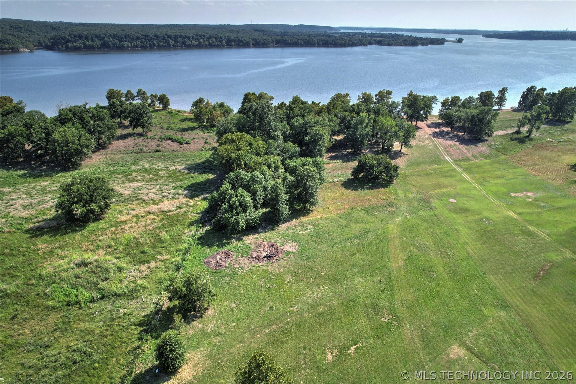 2130 E 4675 Road Property Photo 4