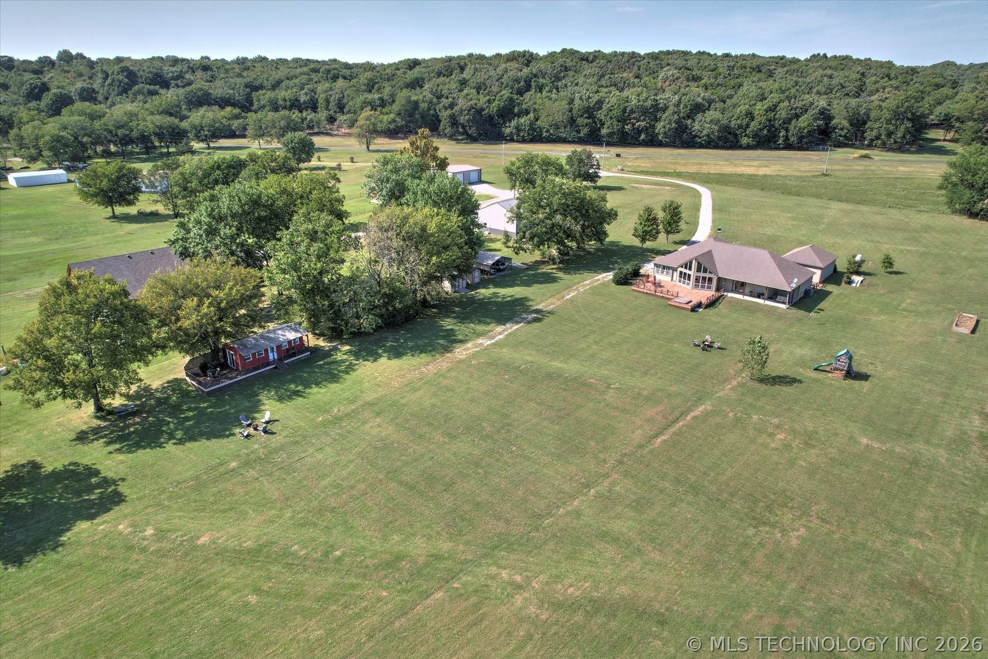2130 E 4675 Road Property Photo 11