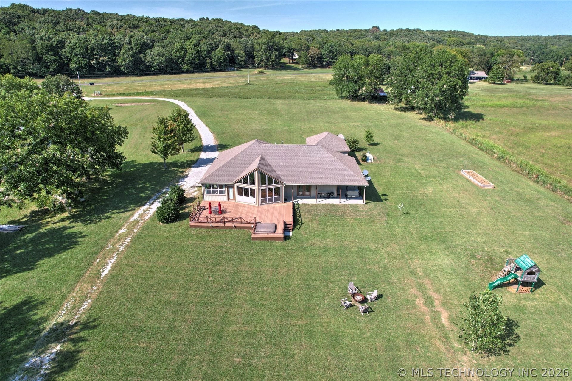 2130 E 4675 Road Property Photo 12