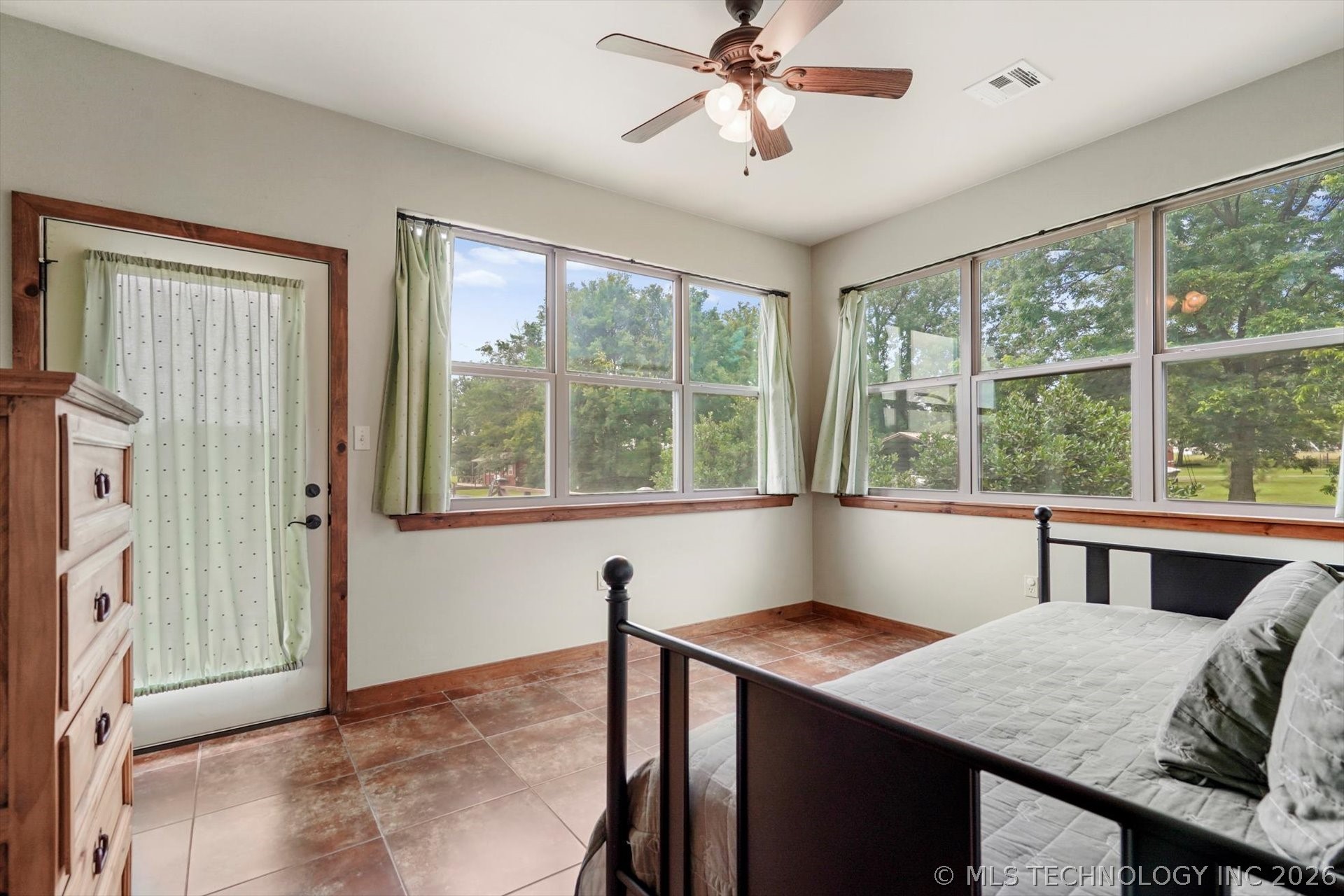 2130 E 4675 Road Property Photo 26