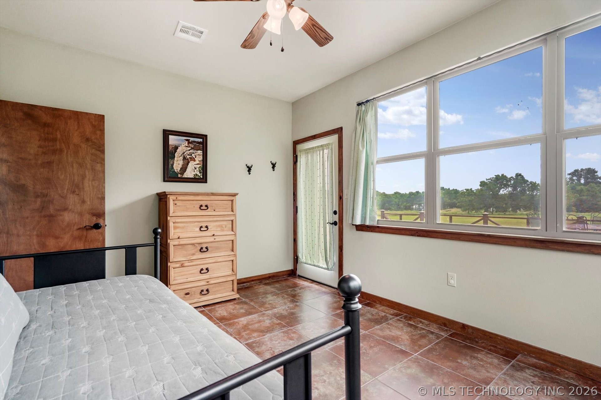 2130 E 4675 Road Property Photo 27