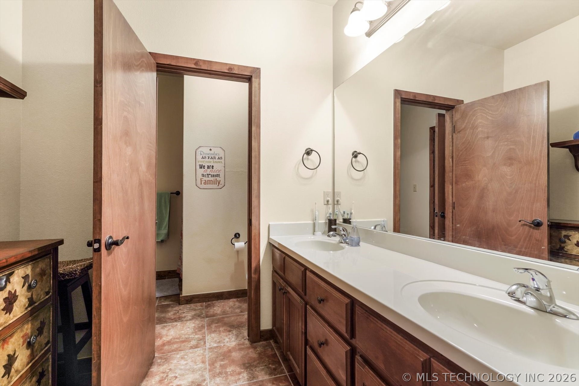 2130 E 4675 Road Property Photo 33