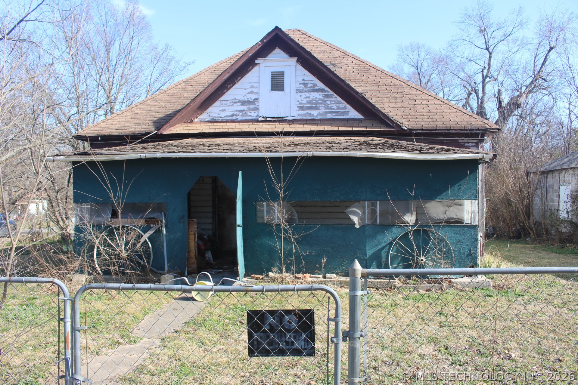 300 Cherry Street Property Photo 2
