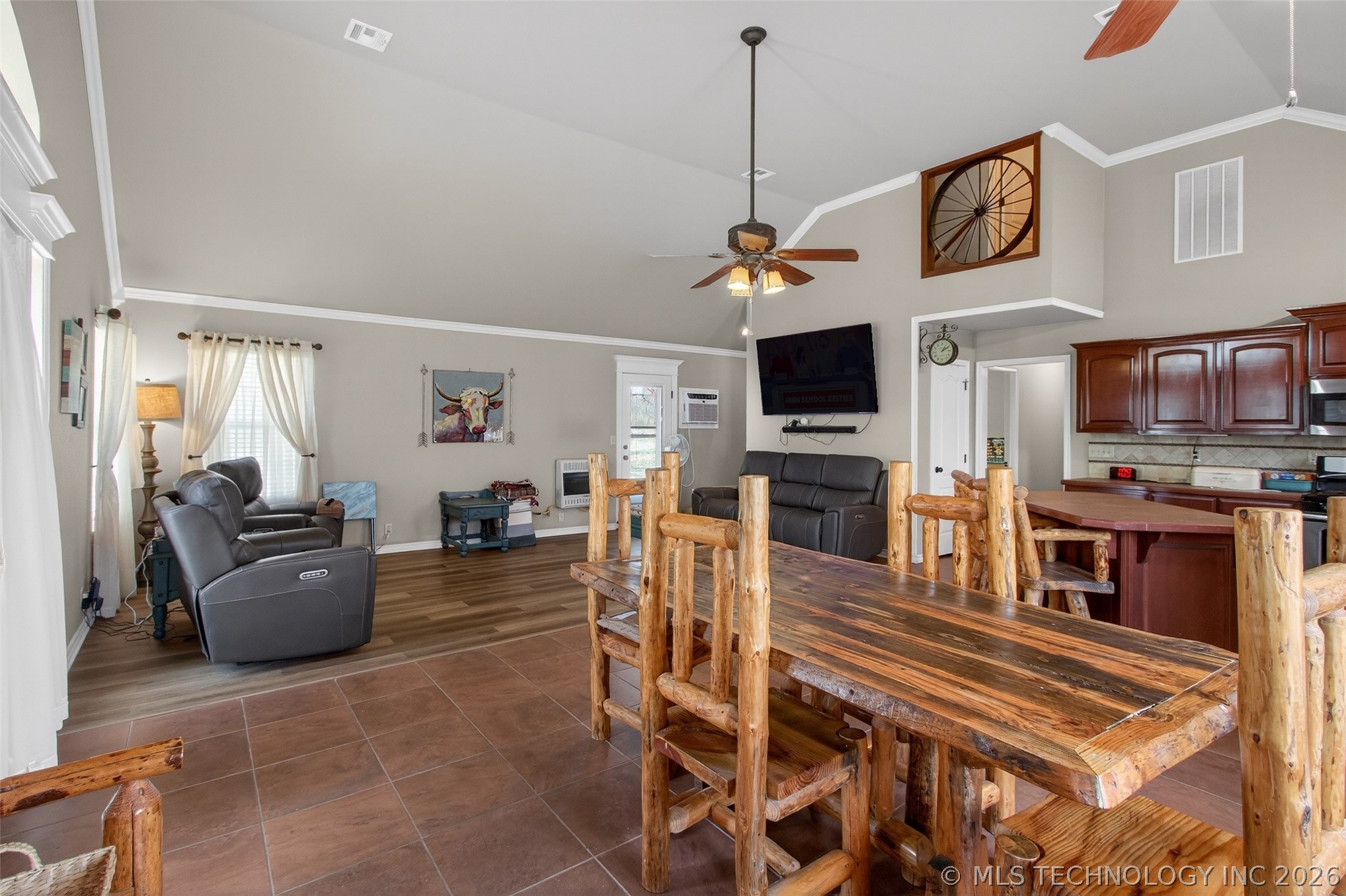 2709 S 34th Road Property Photo 18