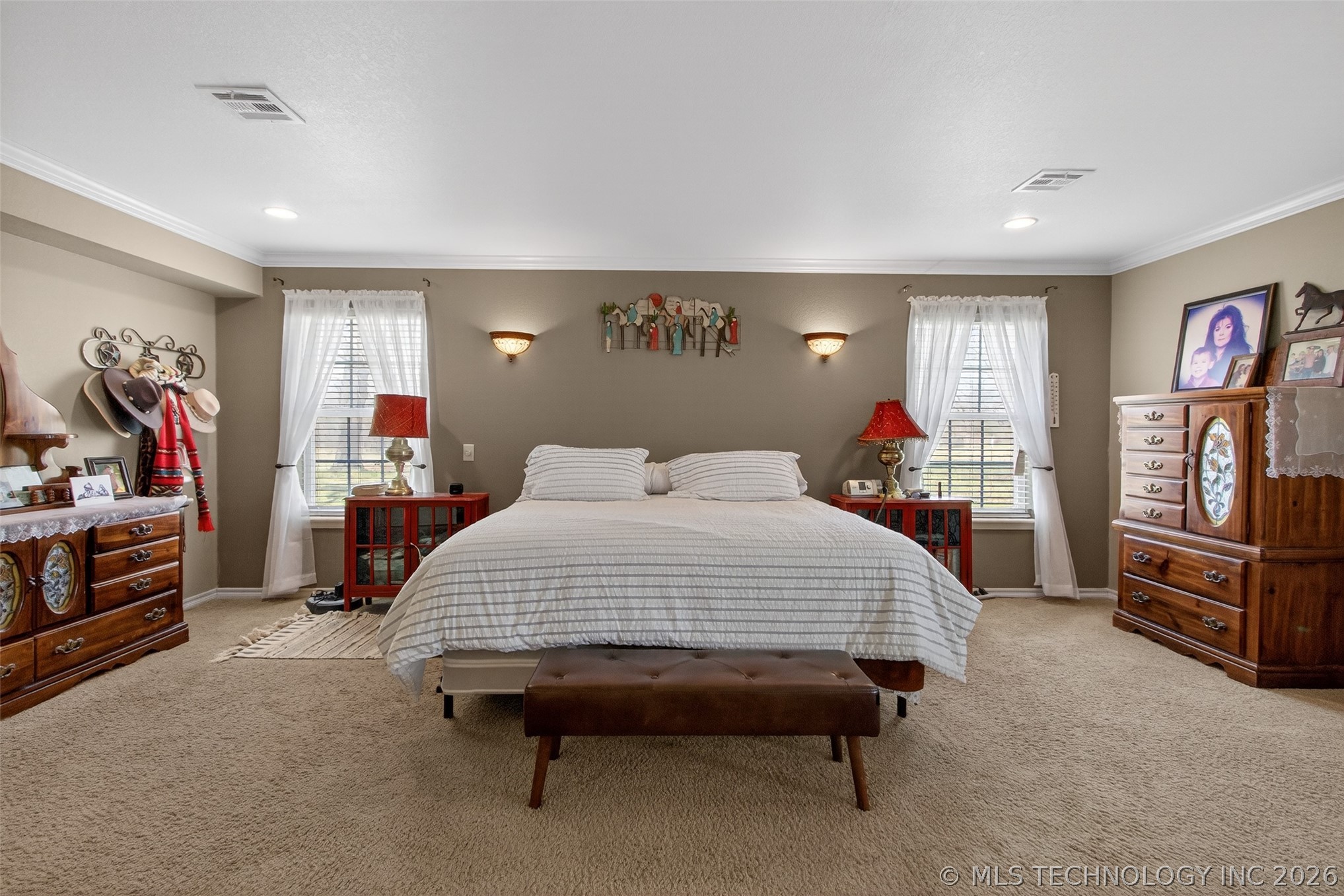 2709 S 34th Road Property Photo 31