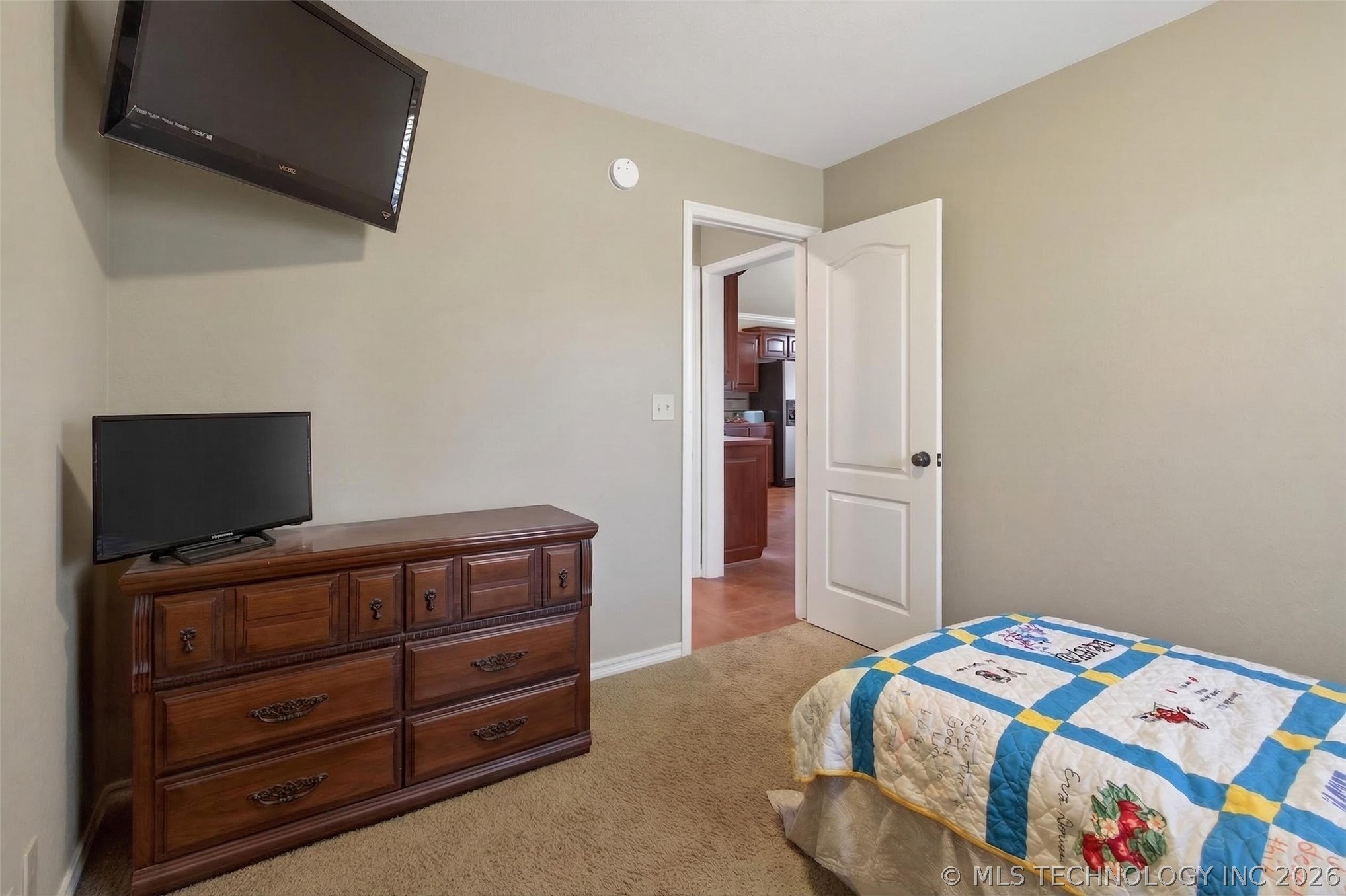 2709 S 34th Road Property Photo 35