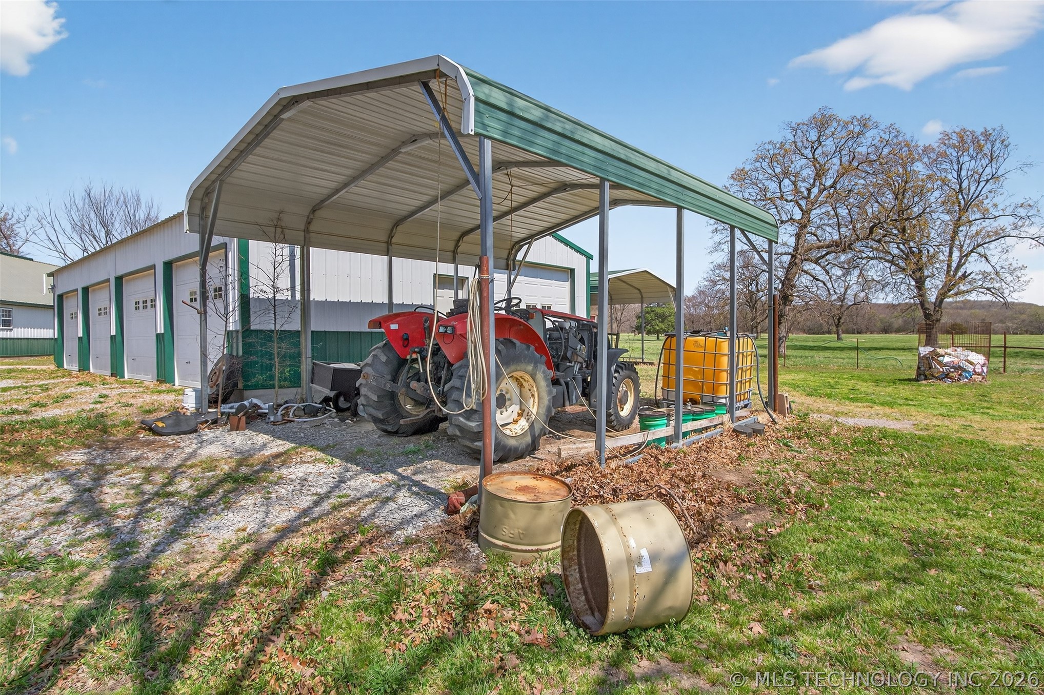 2709 S 34th Road Property Photo 53