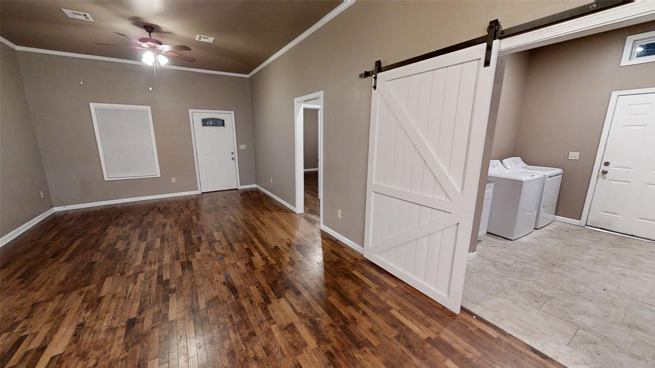 3208 E Easton Street Property Photo 9