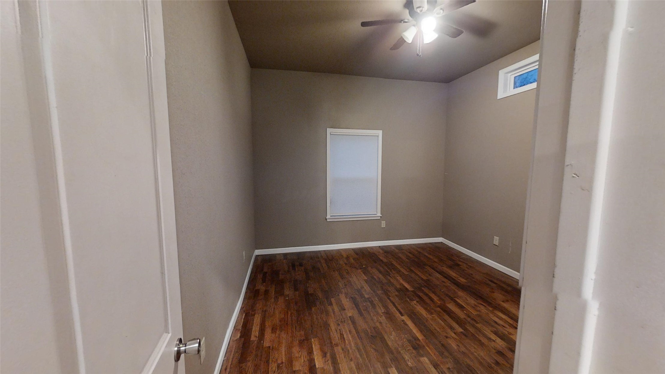 3208 E Easton Street Property Photo 10