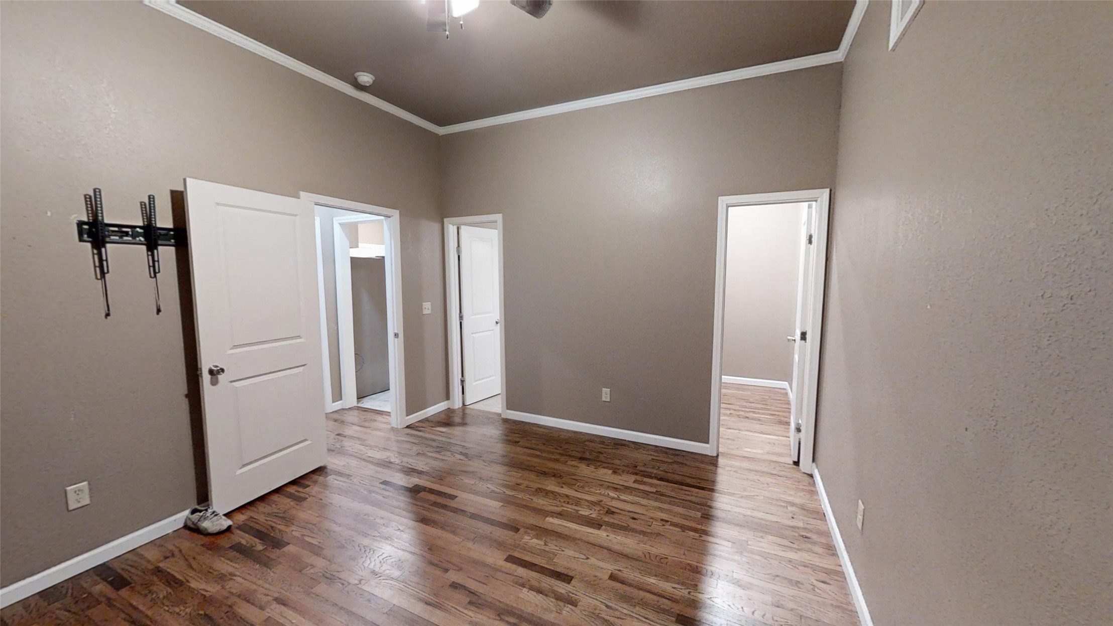 3208 E Easton Street Property Photo 21