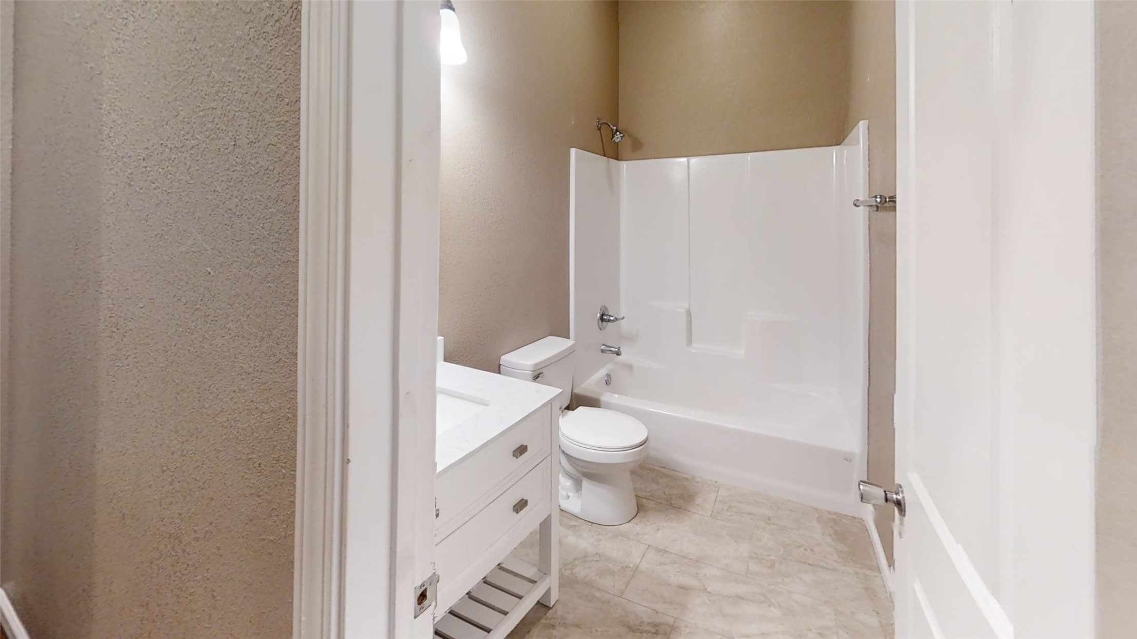 3208 E Easton Street Property Photo 26