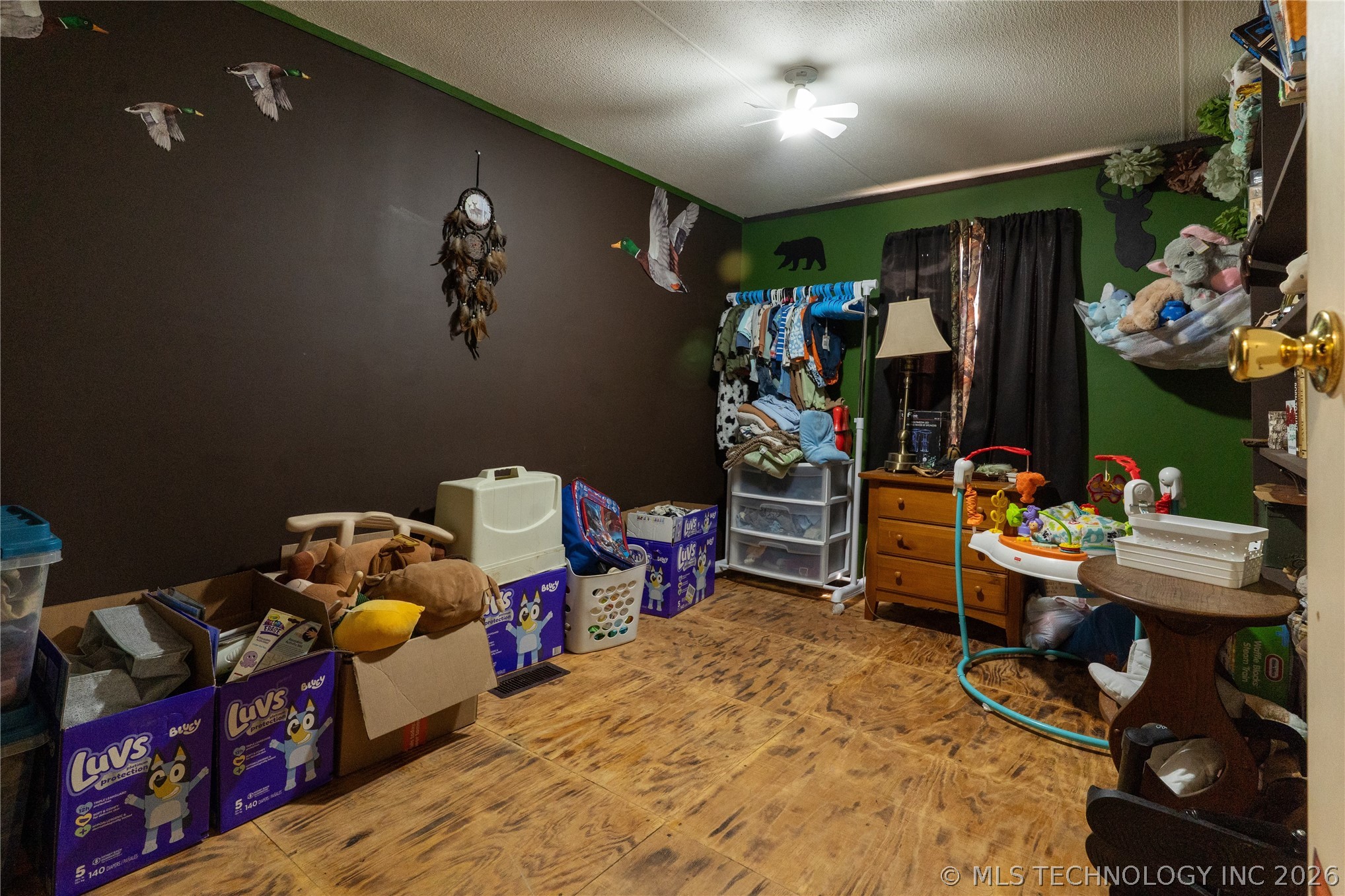 459 San Diego Road Property Photo 15
