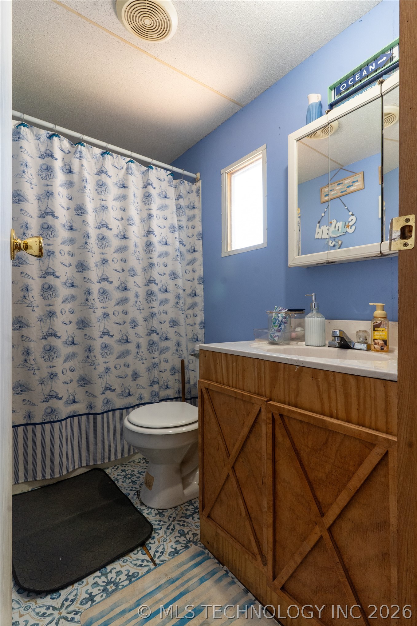 459 San Diego Road Property Photo 16