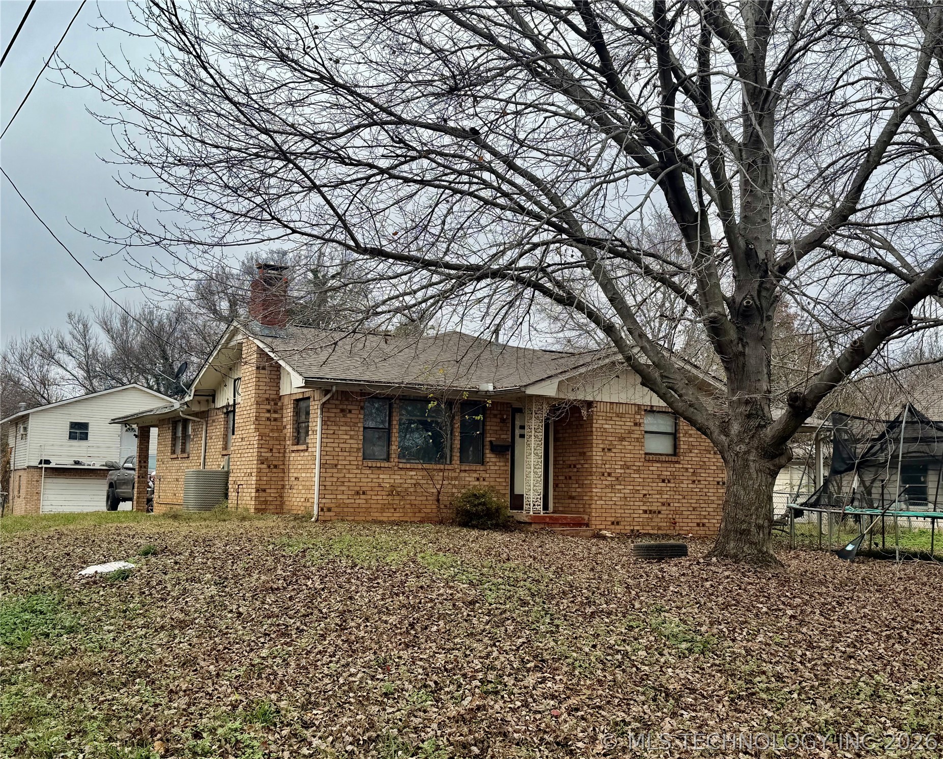 404 S Jules Avenue Property Photo 1