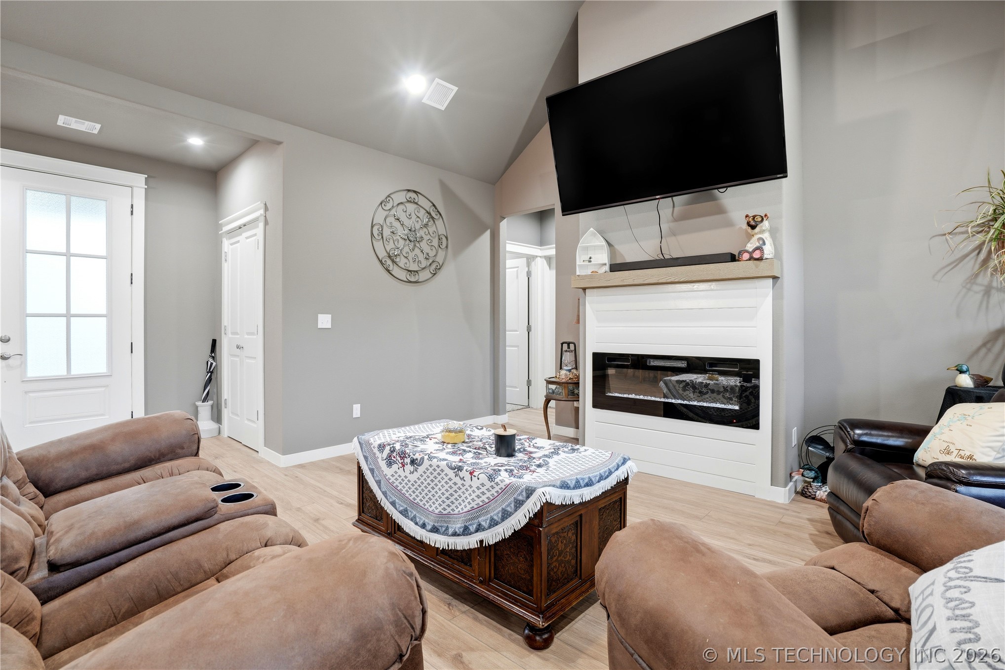 25115 S 519 Road Property Photo 11