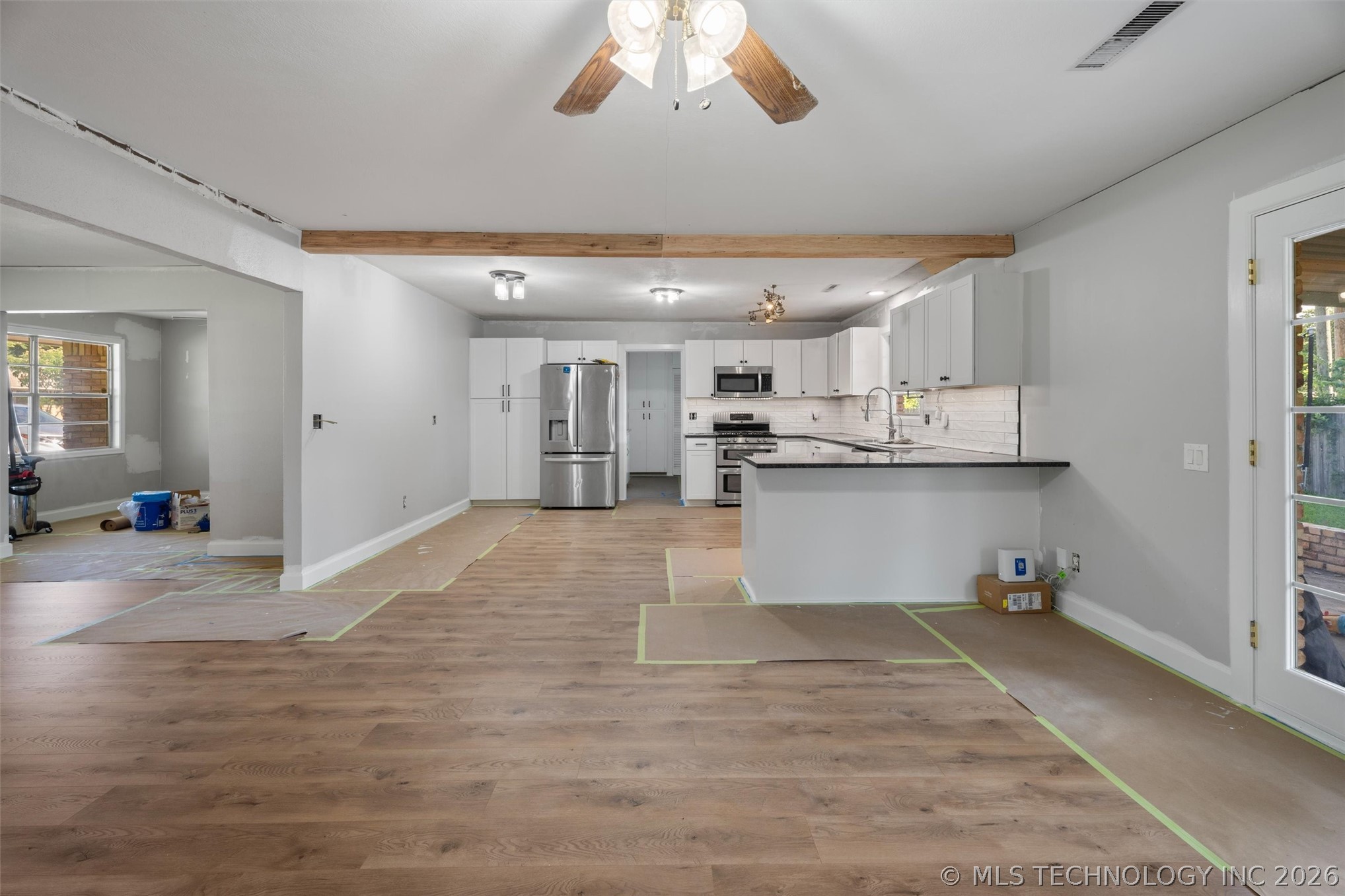 1418 Grandview Road Property Photo 11