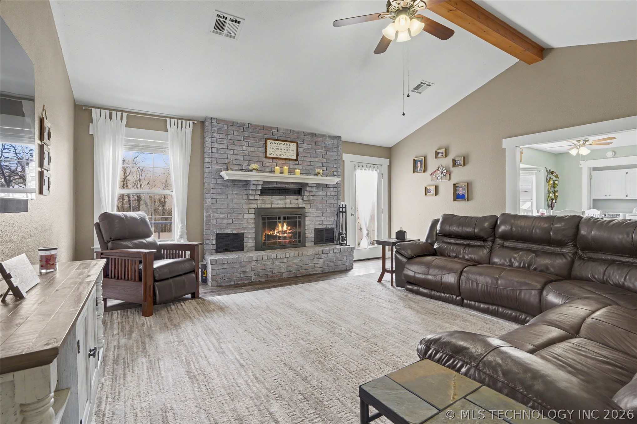 84 Southridge Drive Property Photo 8