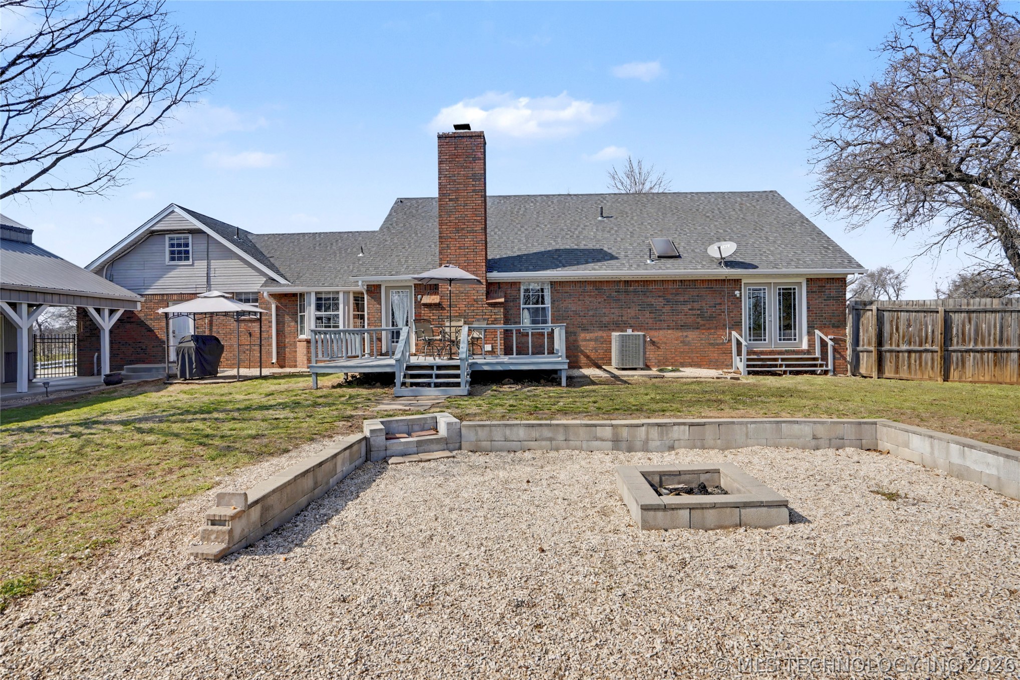 84 Southridge Drive Property Photo 37