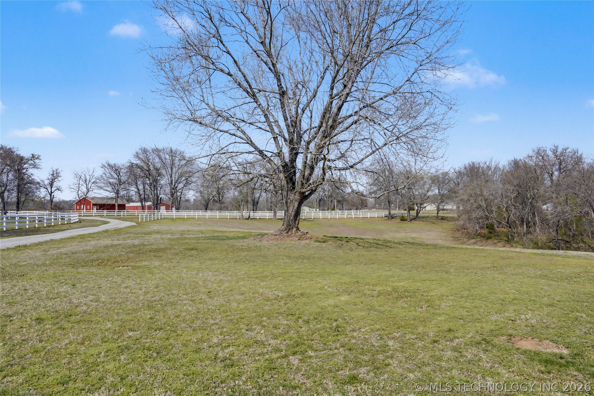 84 Southridge Drive Property Photo 50