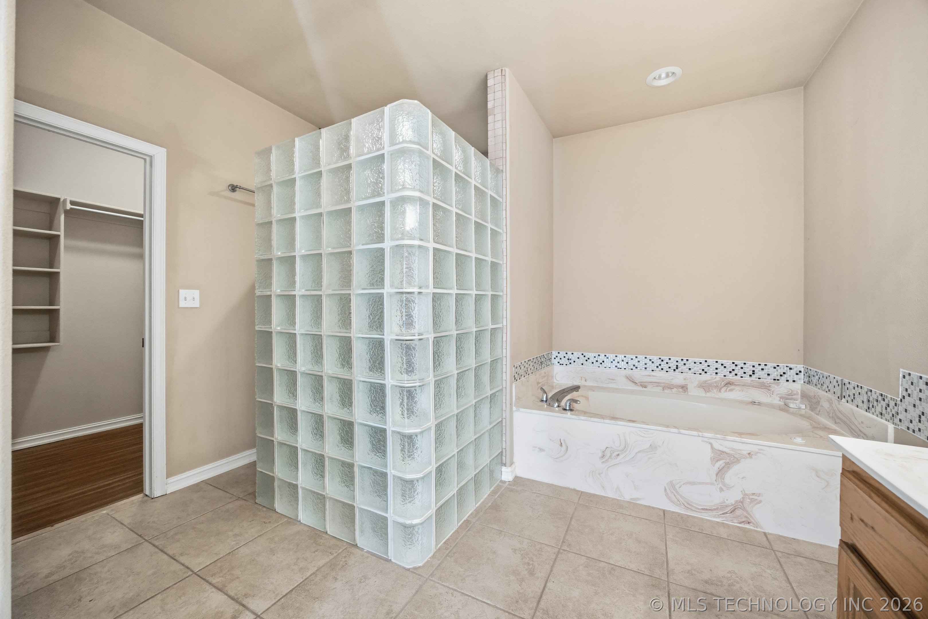 23727 S 413th East Avenue Property Photo 18
