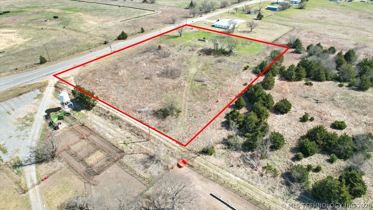 001 Hwy 22 Property Photo 2