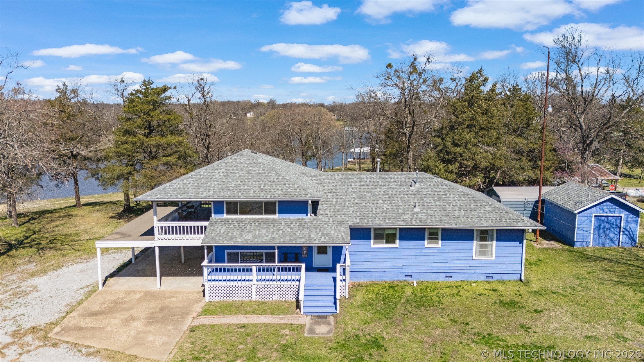 5057 E 425 Road Property Photo 1