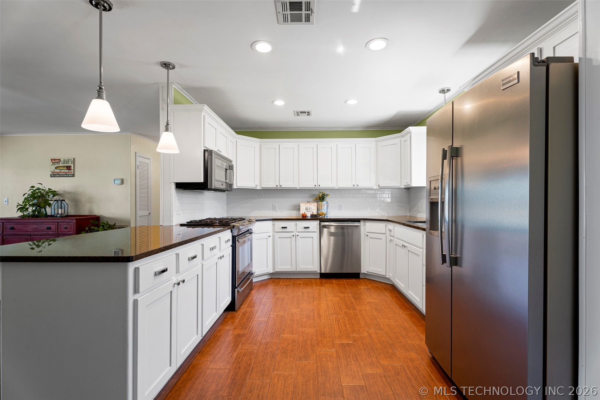 5057 E 425 Road Property Photo 11