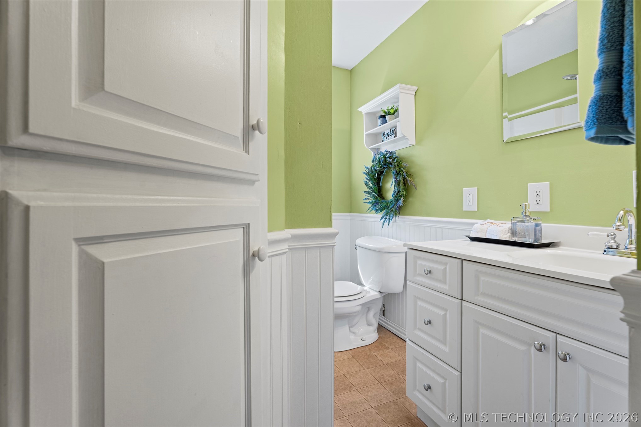 5057 E 425 Road Property Photo 17