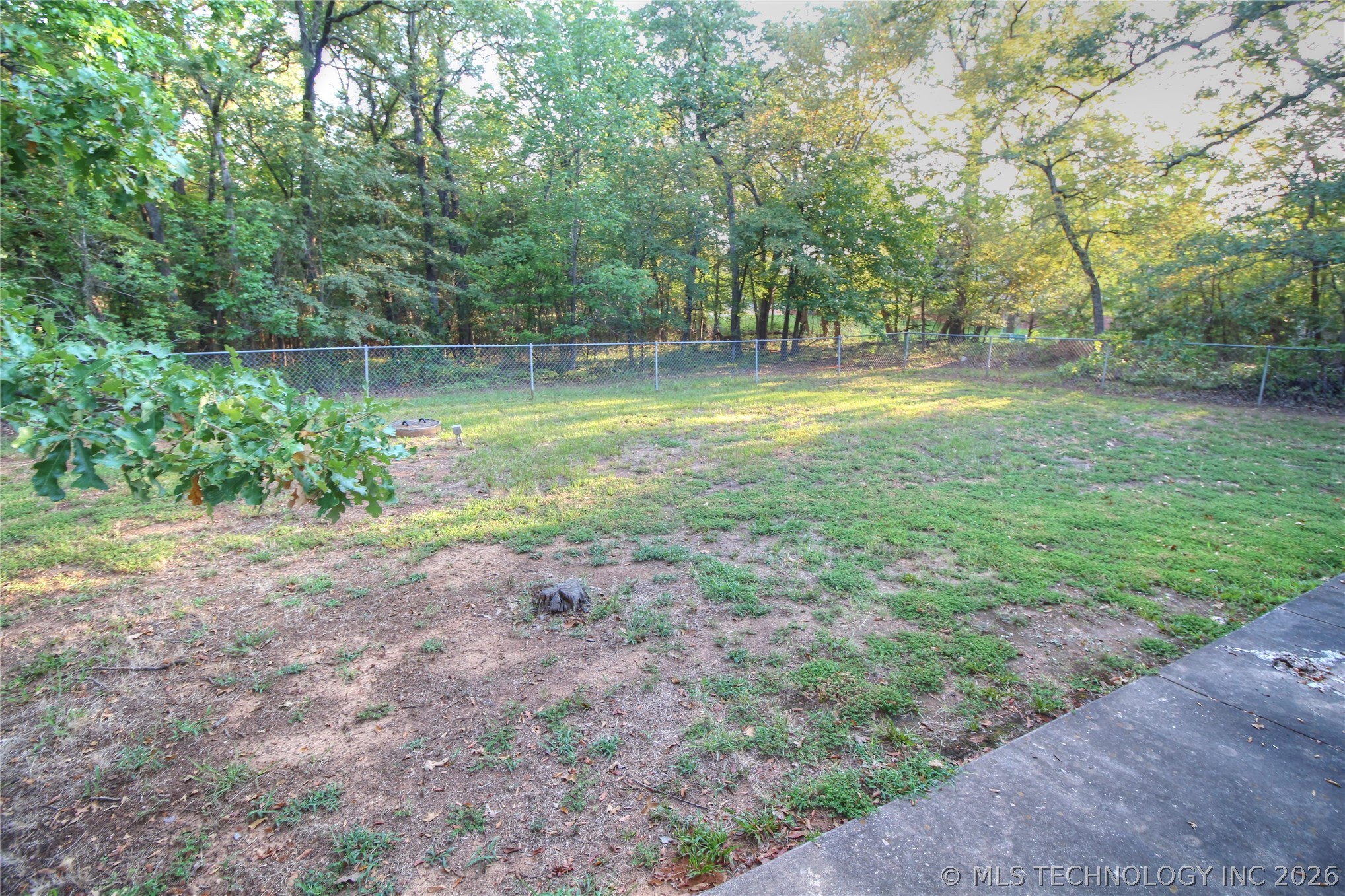 6786 Red Oak Property Photo 17