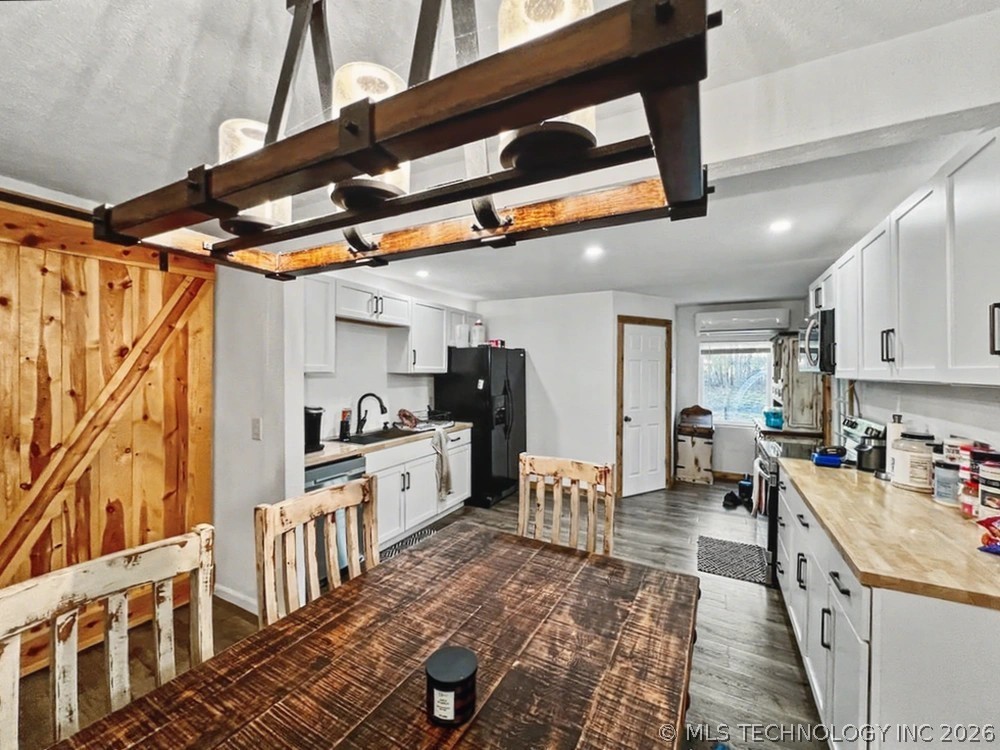 17902 E 688 Road Property Photo 17