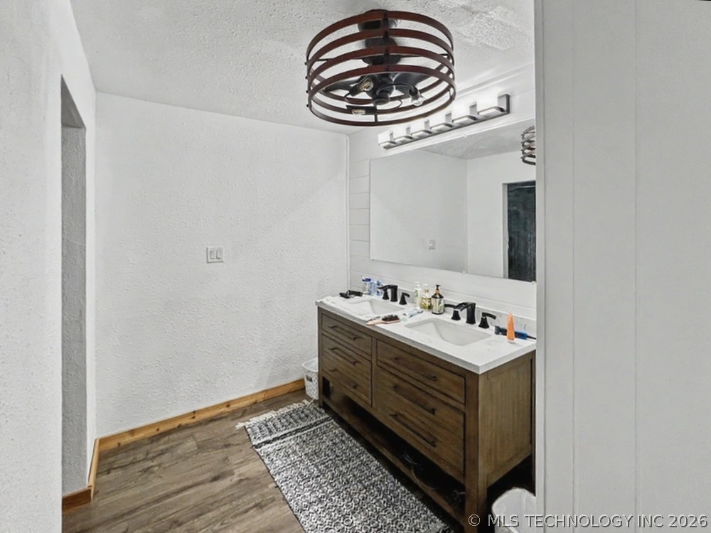 17902 E 688 Road Property Photo 29