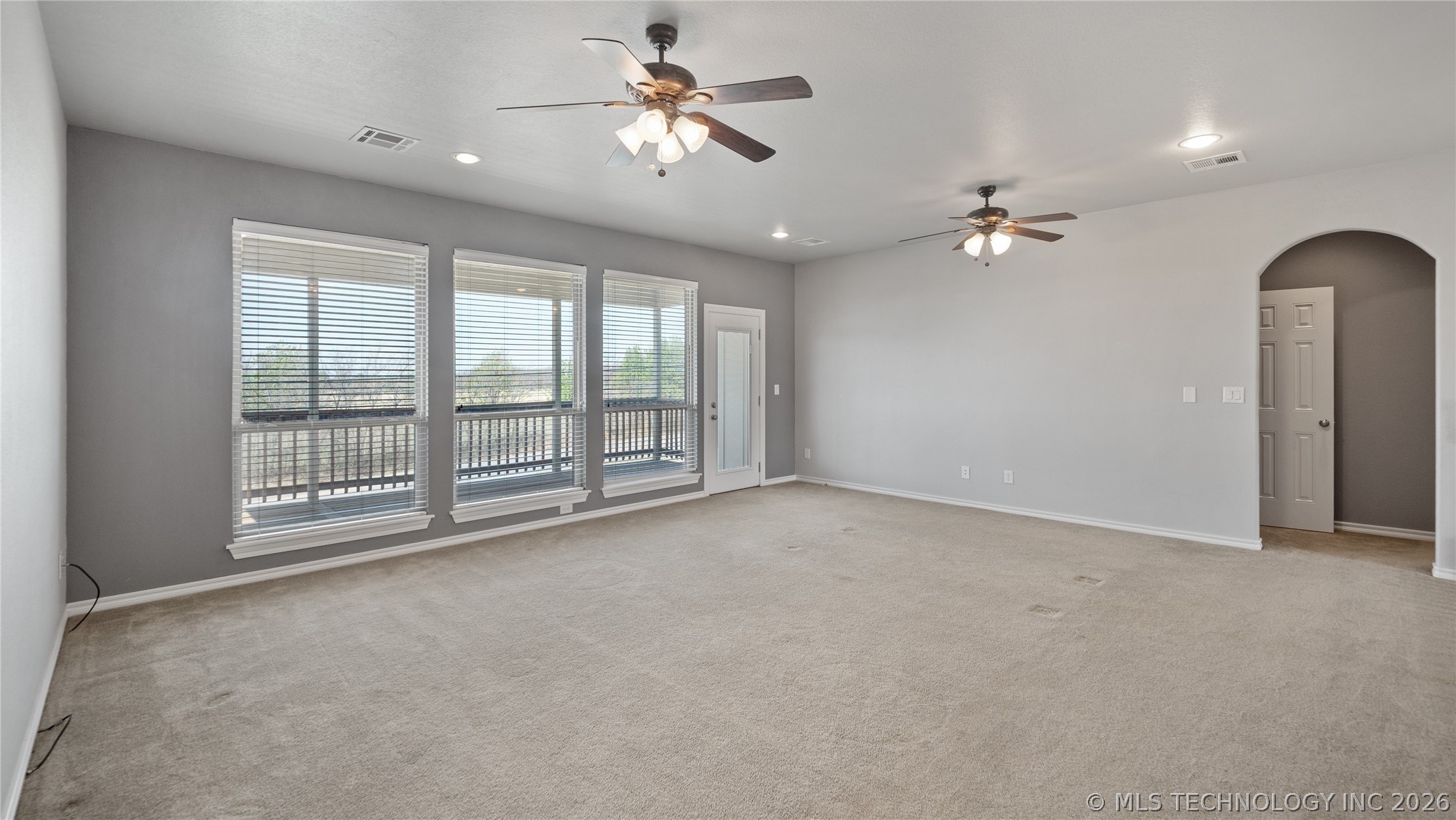 4301 N Walnut Avenue Property Photo 28