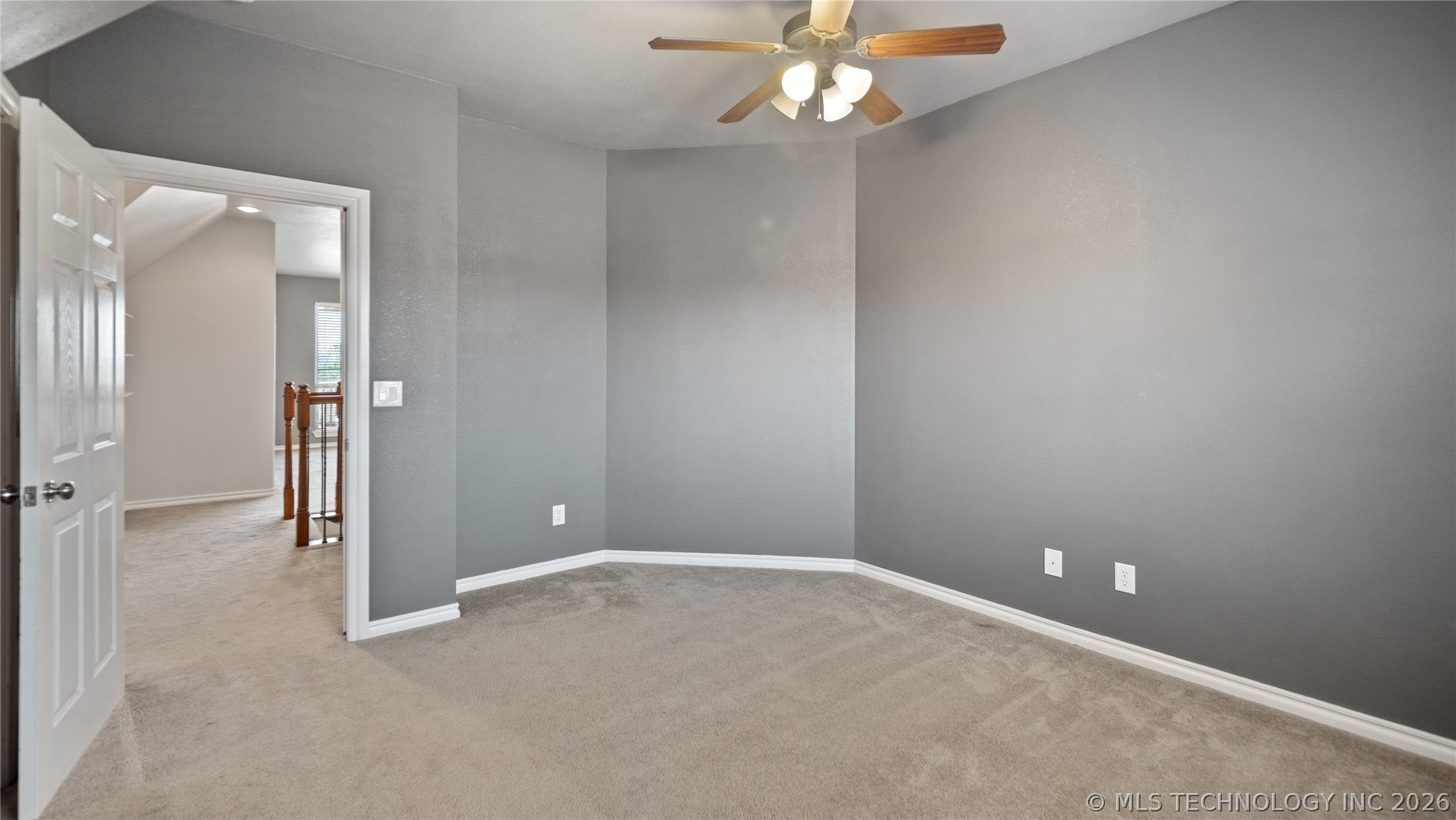 4301 N Walnut Avenue Property Photo 38