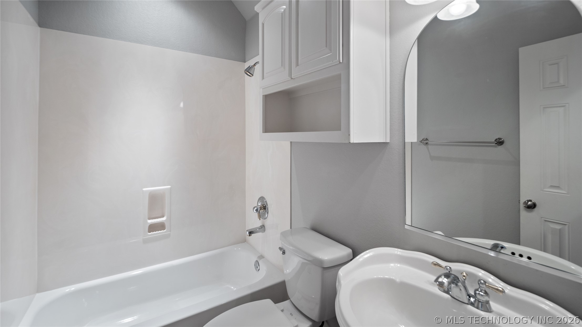 4301 N Walnut Avenue Property Photo 41
