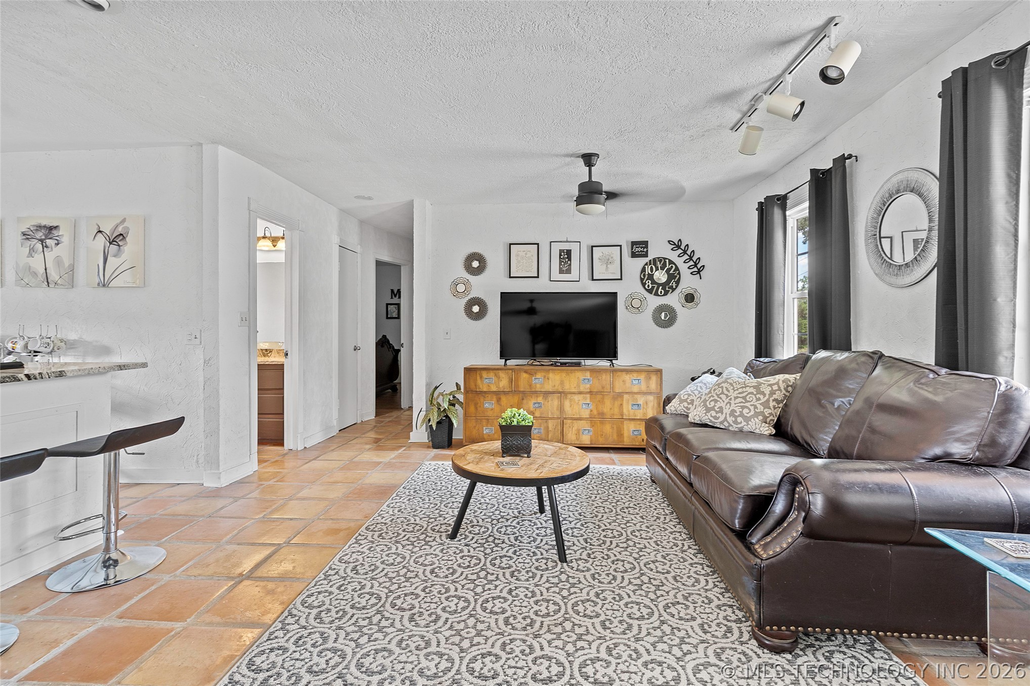 4080 Bud Drive Property Photo 5
