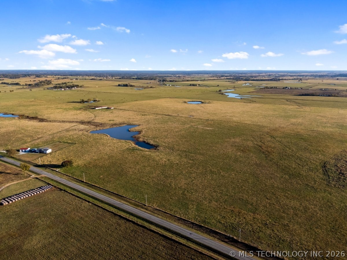 4 E 330 Road Property Photo 1