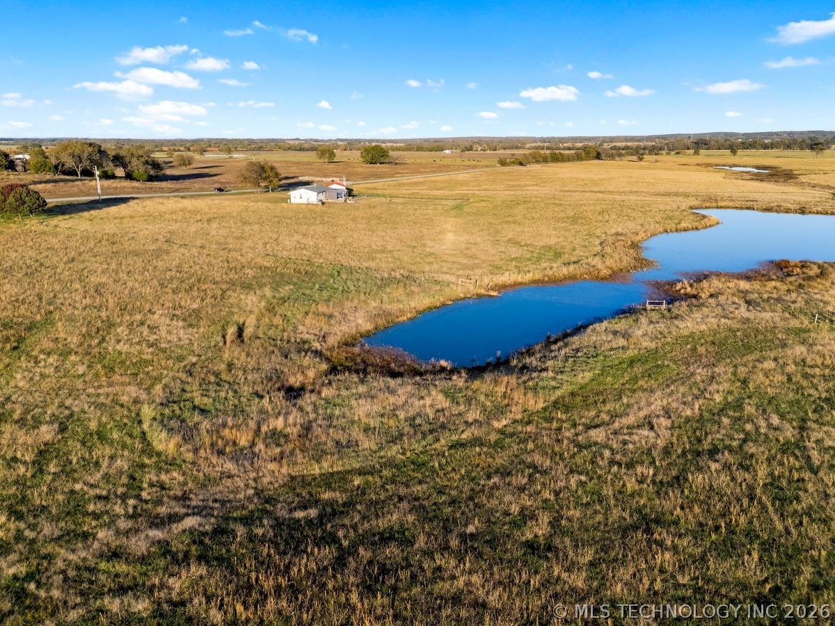 4 E 330 Road Property Photo 11