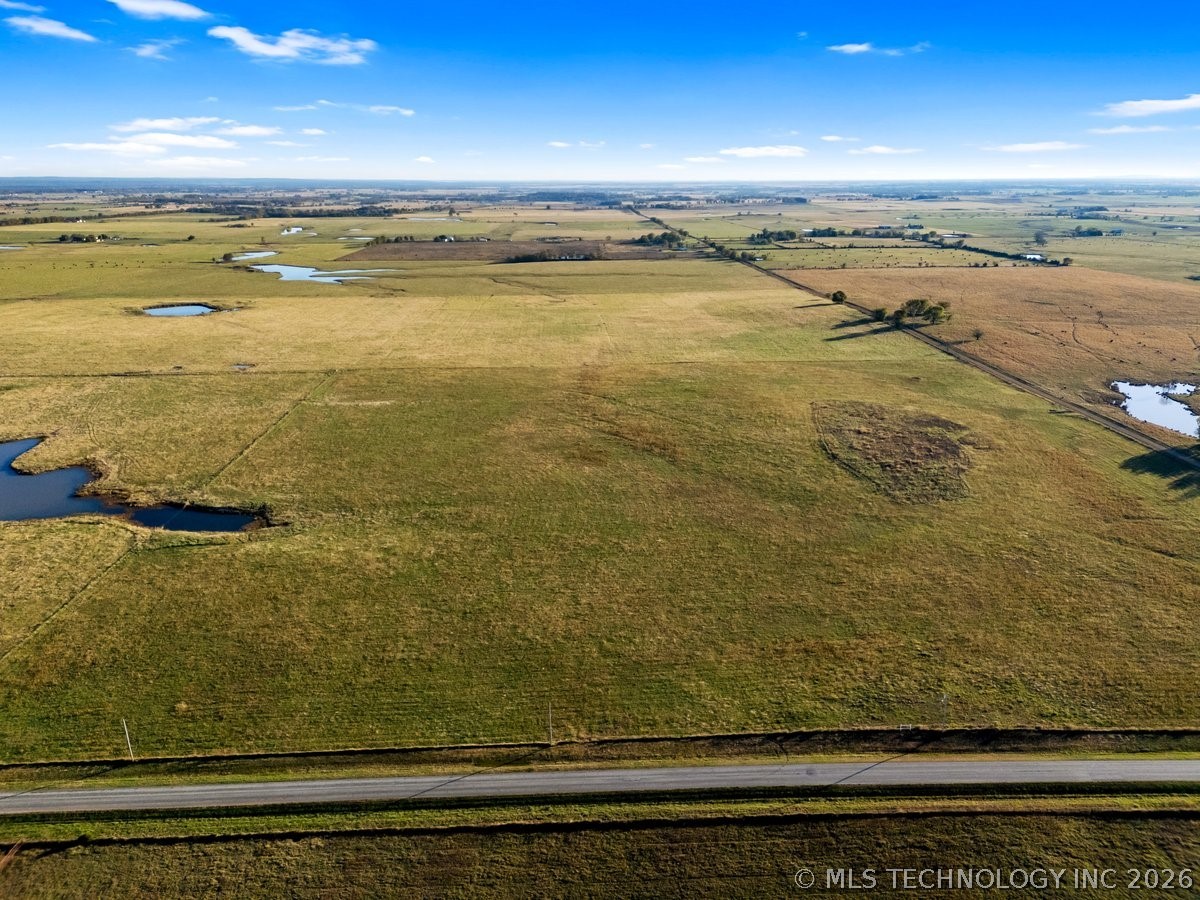4 E 330 Road Property Photo 19