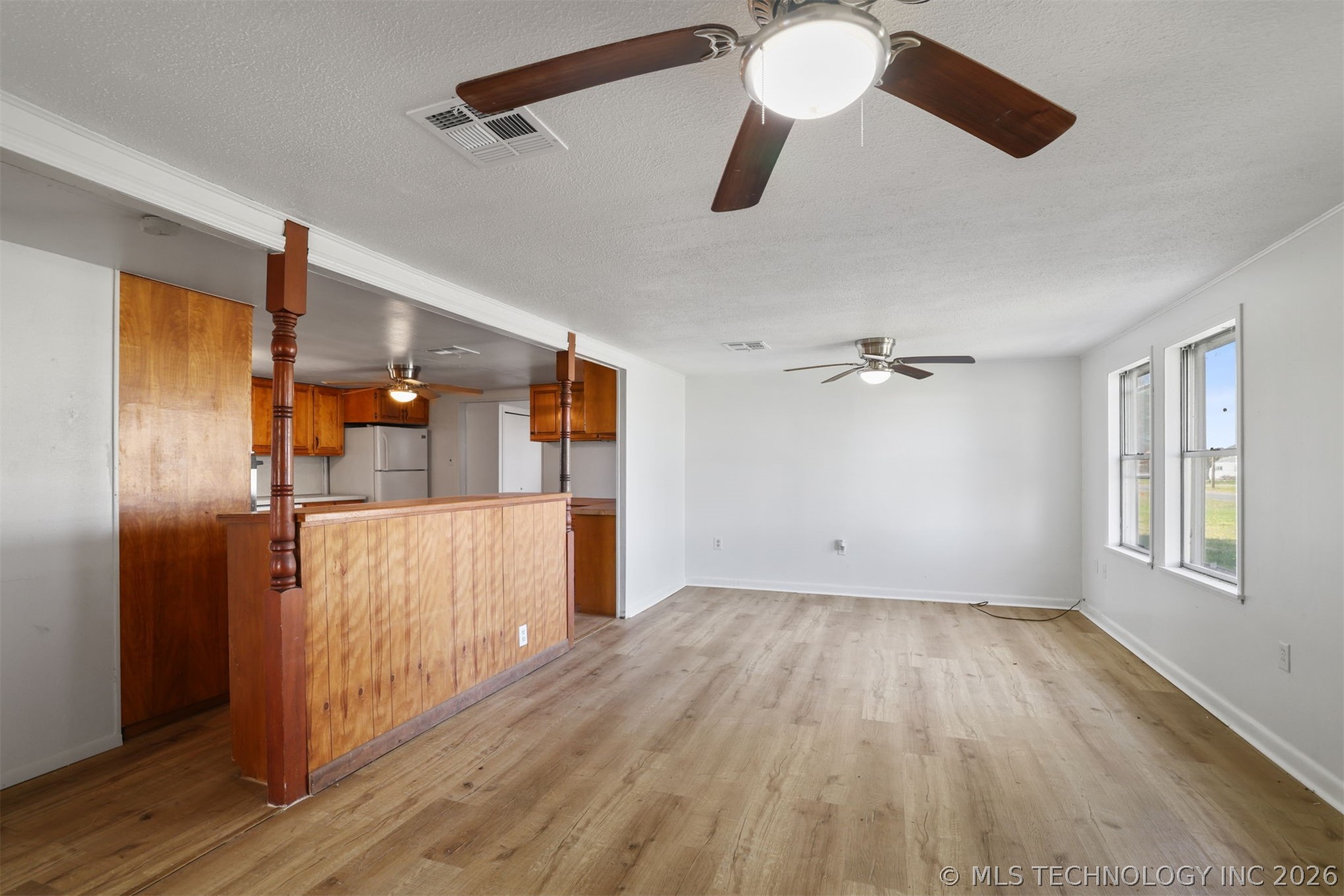 610 E Mckennon Property Photo 3