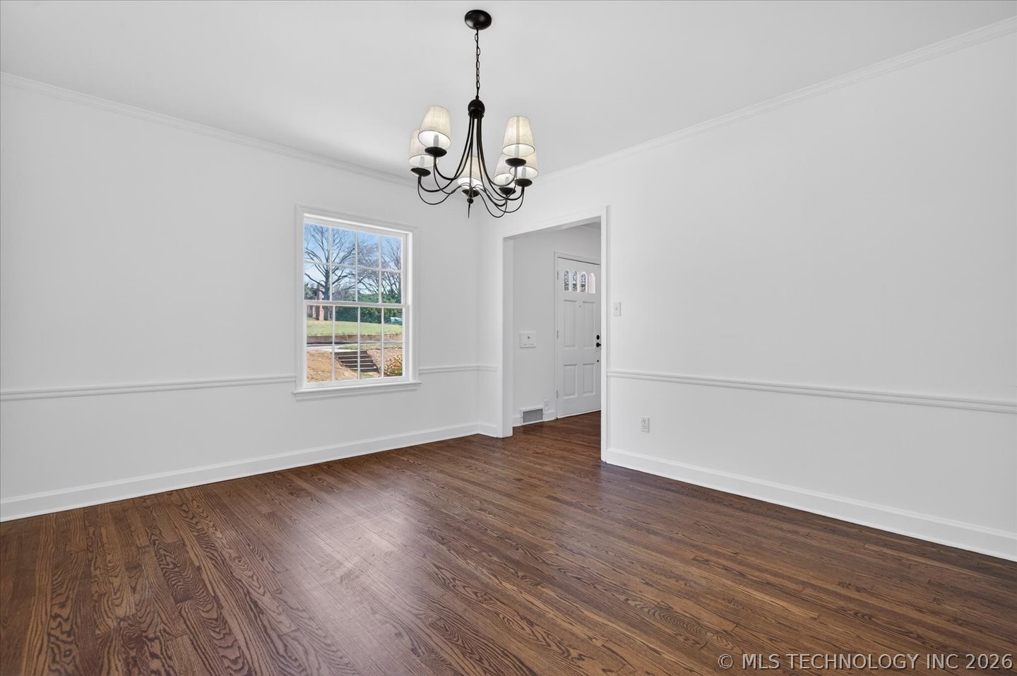 1417 Hillcrest Drive Property Photo 14